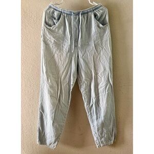 Size 10 Light Gray Casual Pants